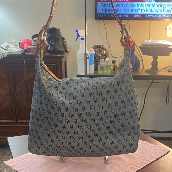 Dooney & Bourke Gray w/ Navy DB And light tan leather trim GUC canvas hobo sack - Picture 1 of 13